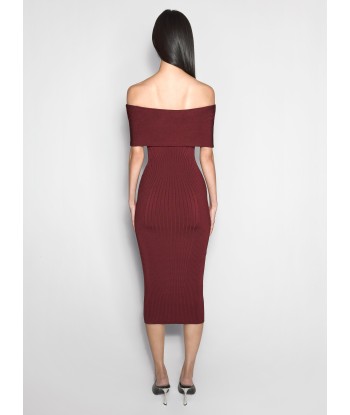 burgundy off-shoulder sculpting knit dress ou a consommer sur place