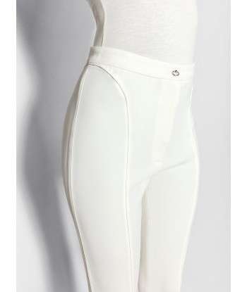 white pierced pants sélection de produits