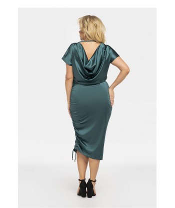 Robe coupe crayon verte satinée Léonia le des métaux précieux